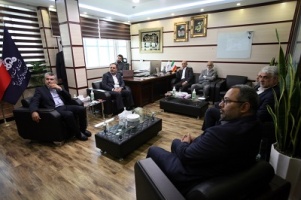 در دیدار مدیرانعامل ادوار نفت مرکزی مطرح شد؛ سرآمدی سازمانی با بهرهمندی از تجارب مدیران پیشین