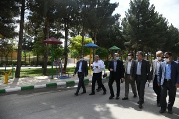 بازدید مدیرعامل شرکت نفت مناطق مرکزی ایران از شهرک مسکونی سرخس و برگزاری نشست با مسئولان پالایشگاه شهید هاشمی نژاد