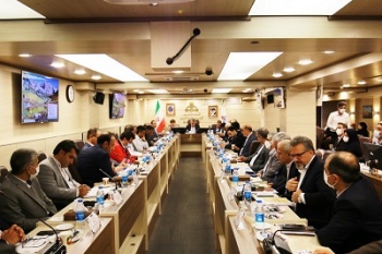 دیدار صمیمی مدیرعامل نفت مرکزی با کارکنان ستاد زاگرس جنوبی و برگزاری جلسه بررسی روند تولید و توسعه میدان‌های گازی این شرکت