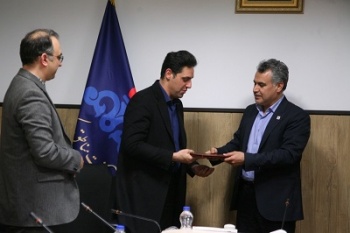 دیدار مدیرعامل با خانواده معزز شهدا